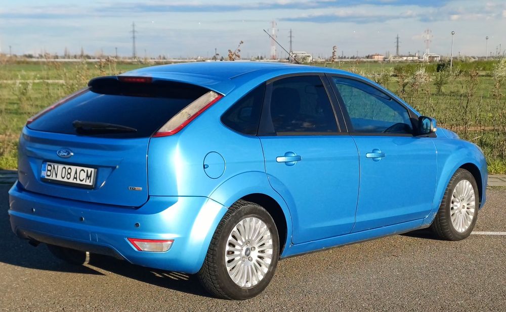 Vand Ford Focus 2010 MK2