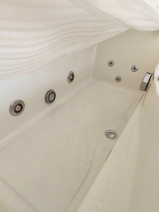 Хидромасажна вана Nofer Sanitary Ware