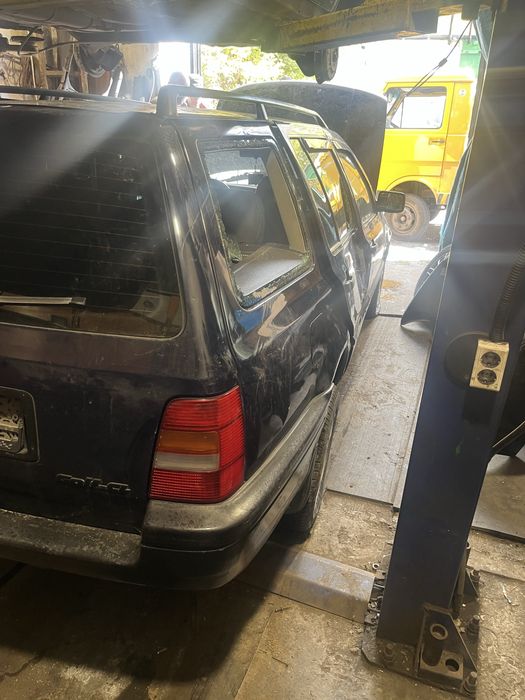 Гольф универсал по запчастям