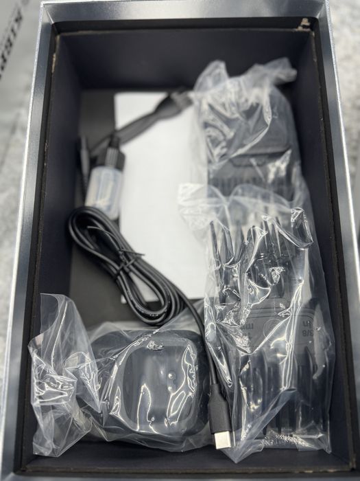 Kiepe Persceleta 3.0 nouă - desigilită pt poze