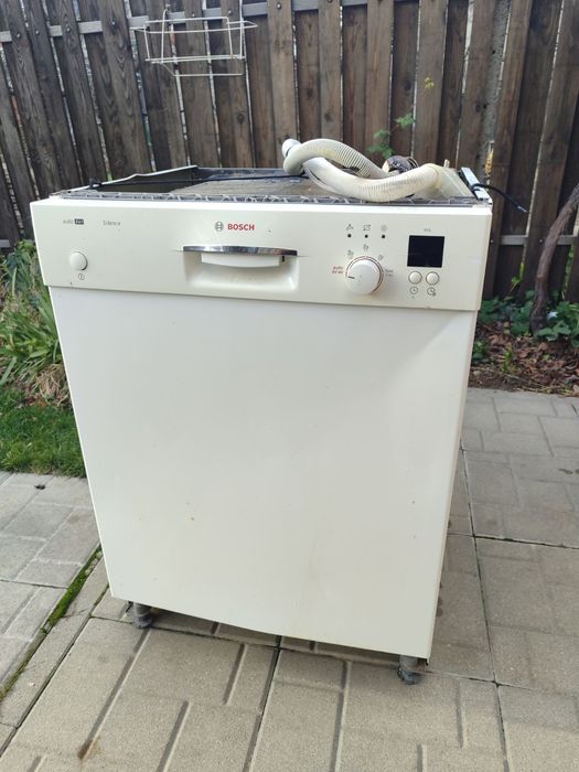 Съдомиялна Bosch