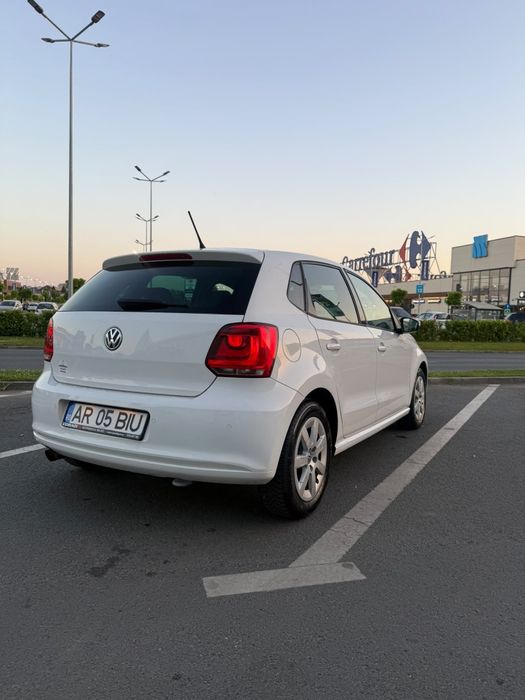 VOLKSWAGEN Polo 2010 — imagine 5