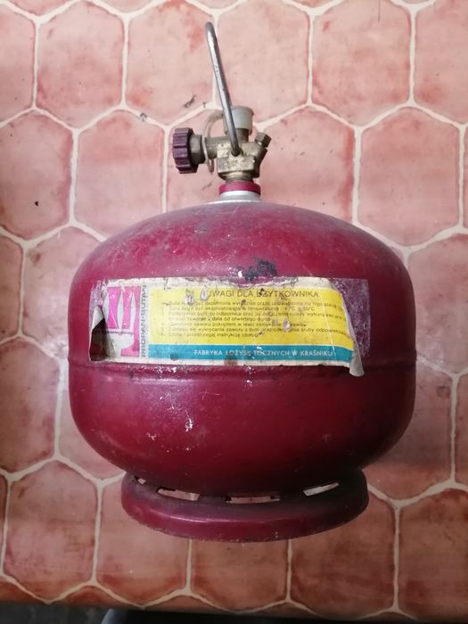 Vând butelii aragaz VOIAJ