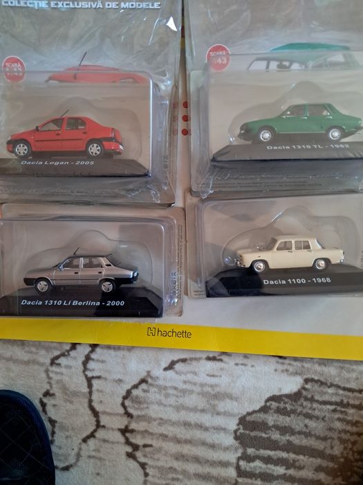 Vand colecție machete Dacia