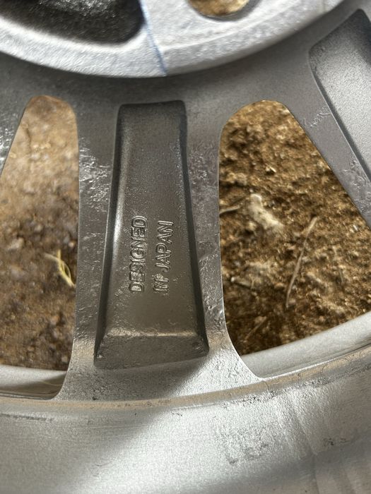 Диски Камри оригинал