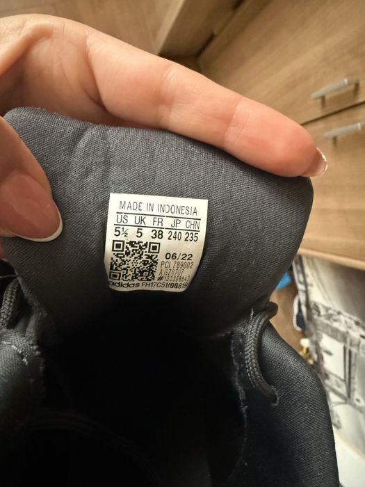 Дамски маратонки adidas