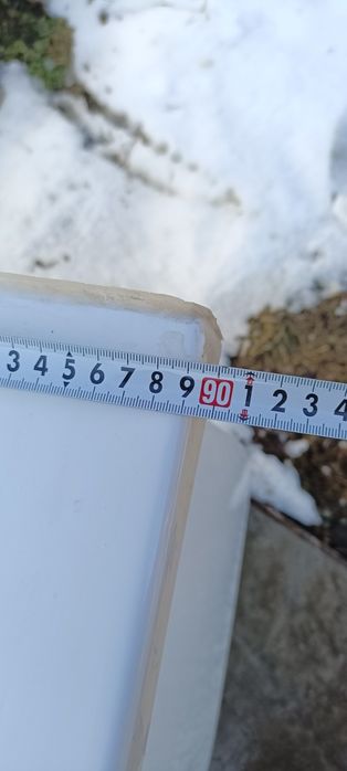 Продам угловую ванну