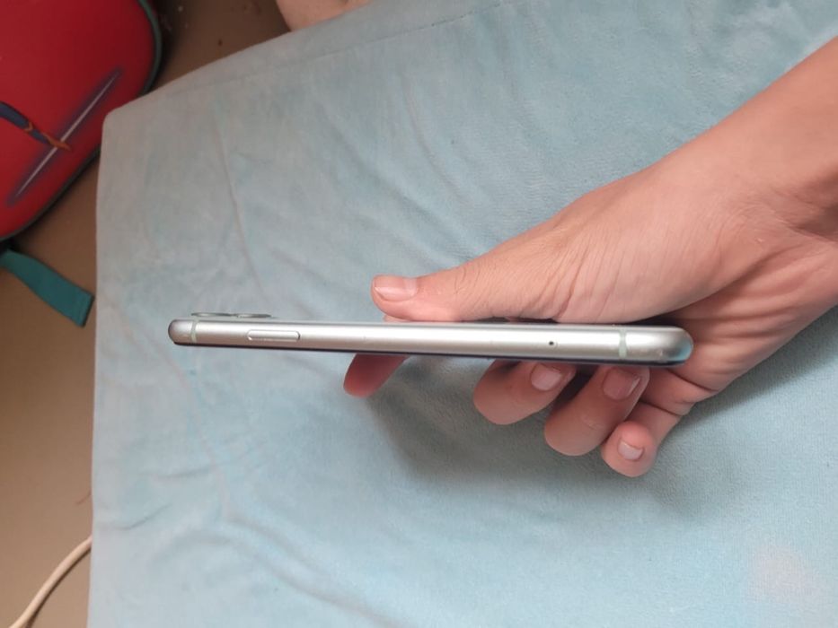 iphon 11 бек каропки