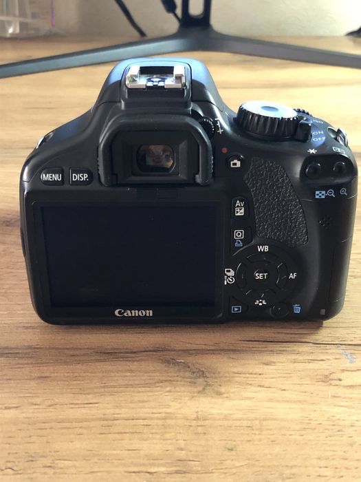 Фотоаппарат Canon EOS 550D