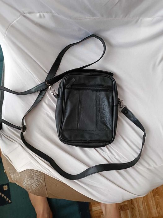 Мъжка кожена чанта