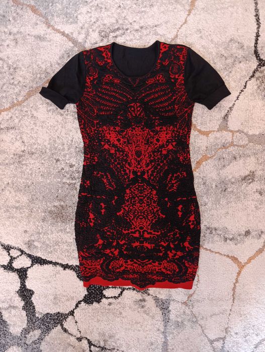 Официални дамски рокли