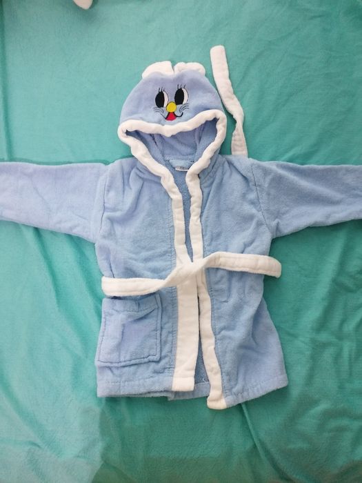 Бебешки хавлии за баня и детски халати