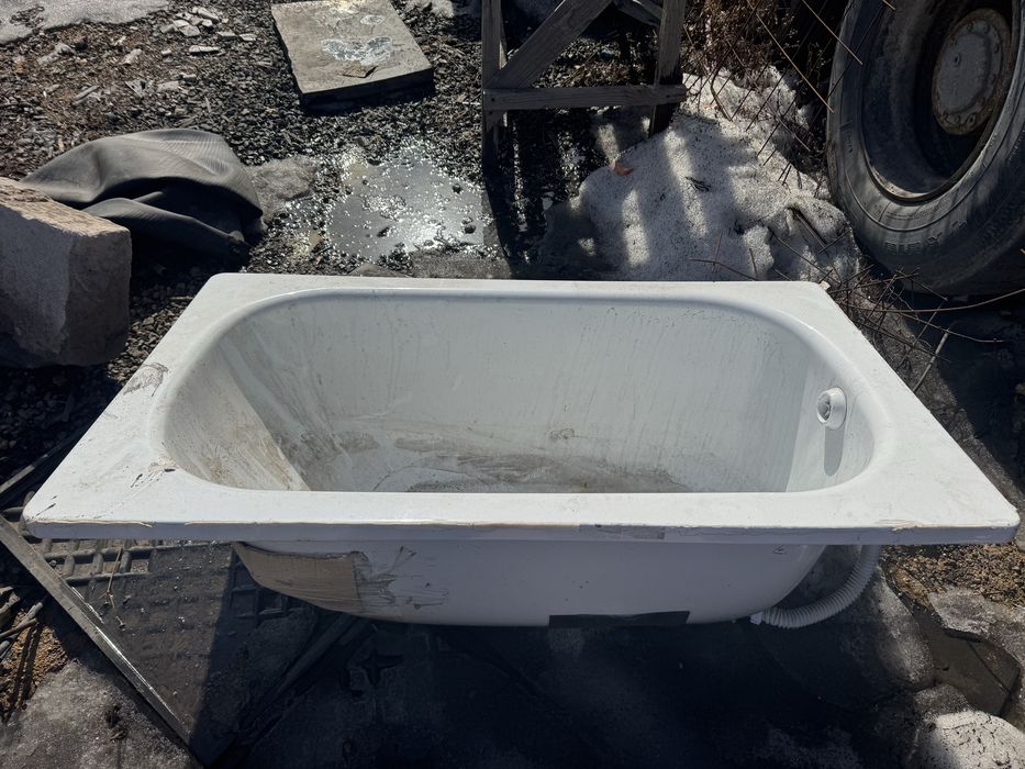 Продам ванну 120•70