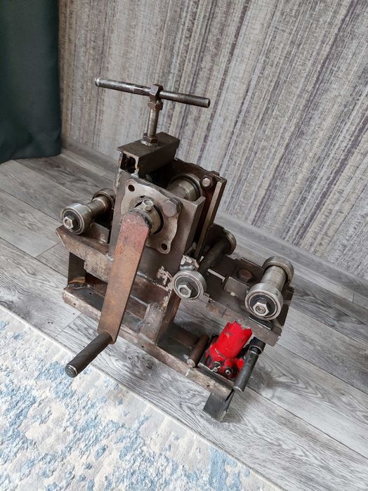 Трубогиб продам  срочно