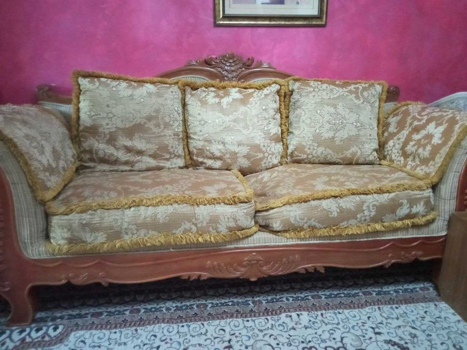 Продаю диван и кресло