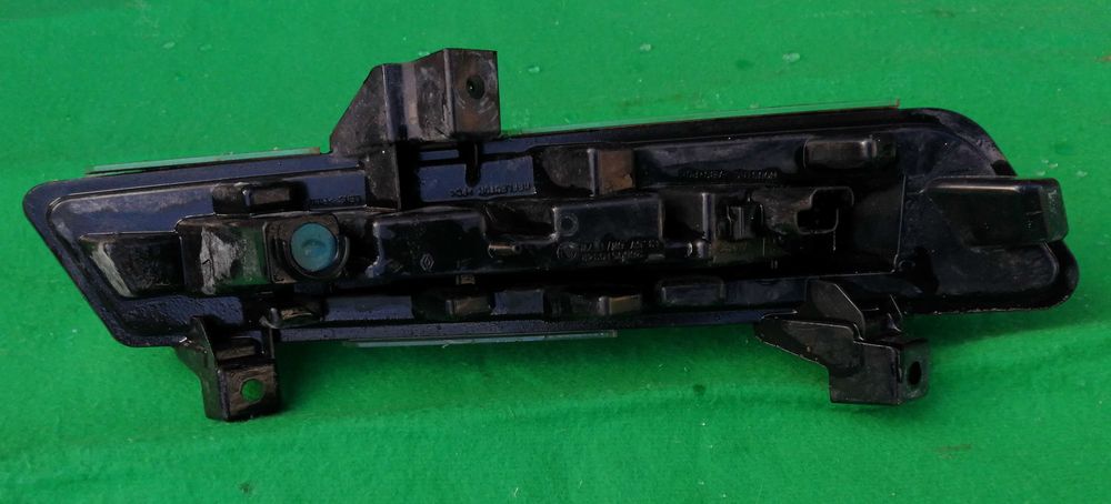 Дневна светлина Renault Clio IV 2016-2019 година.