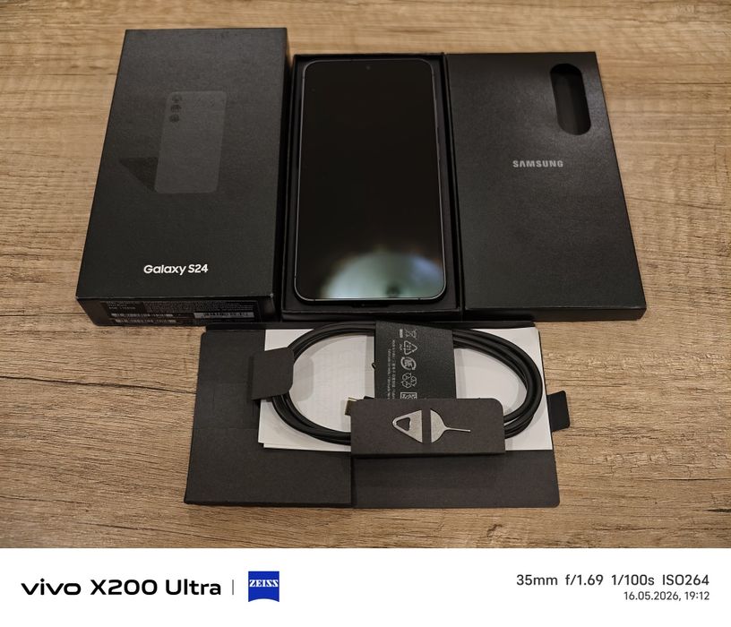 Samsung S24 Dual sim почти новый