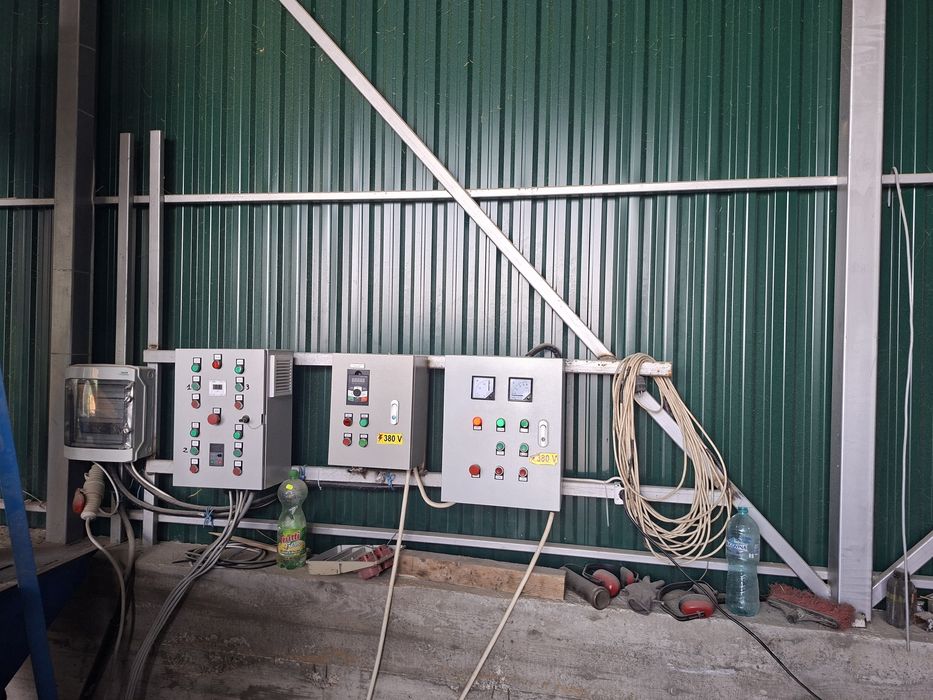 Linie brichete resturi vegetale si rumegus