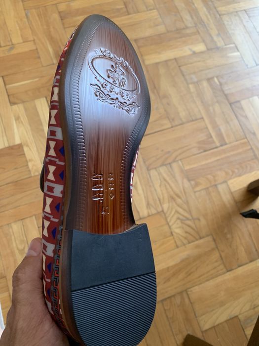 Екстравагатни мъжки обувки лято 2022