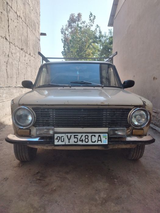 Vaz 2101 jiguli sotiladi metoni dakumentalni