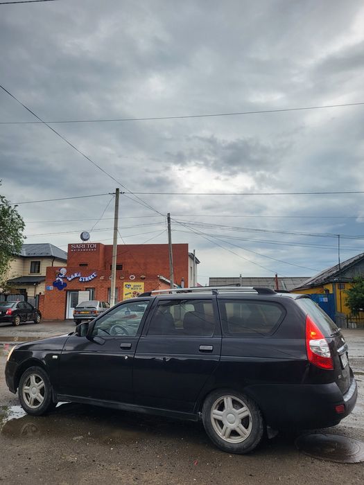 Продам Lada priora 2013