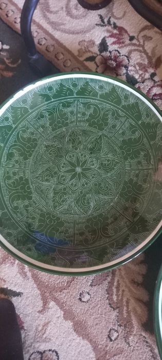 Большая  тарелка