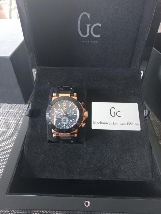 Часовник механичен Guess лимитирана серия GC нов