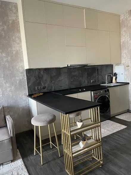 Сдам Прекрасную Студию 1-ком. 8/25 в Самом Центр Города Ц1, Акай Сити