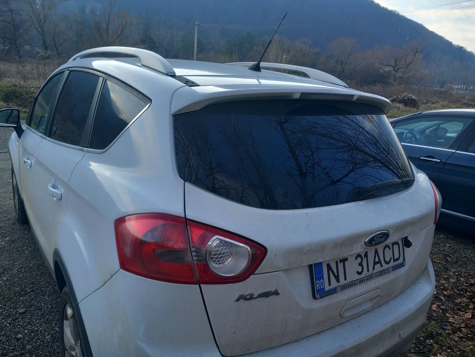 Vând Ford Kuga  din 2011