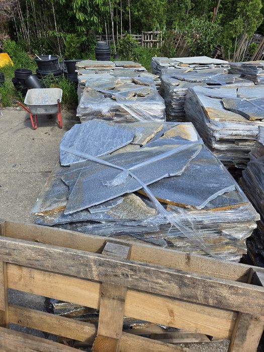 Vindem Piatra naturala pt placat pavat