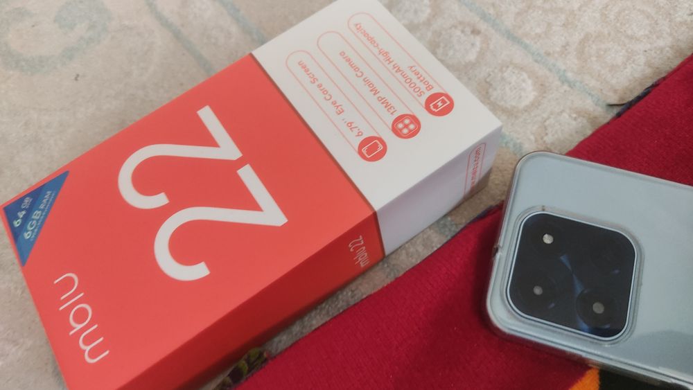 Продам сотку новая