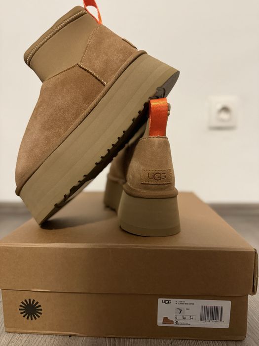 UGG Classic Mini Dipper