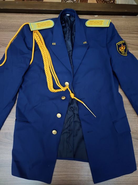 Продам военную форму в отличном состоянии