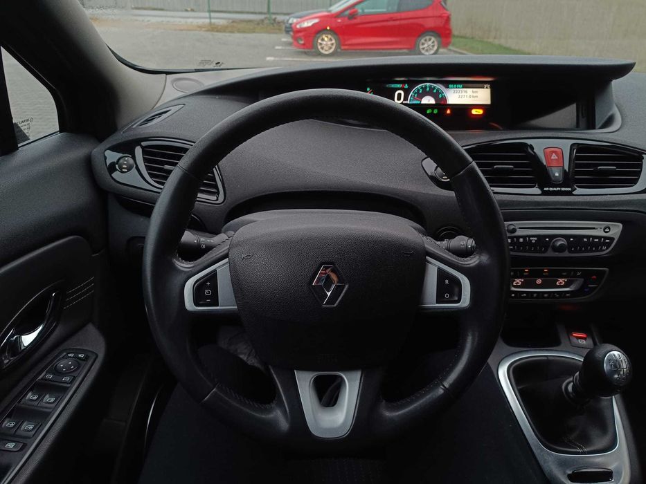 Renault Grand Scenic 3 1.6 DCi 7 locuri echipare TomTom