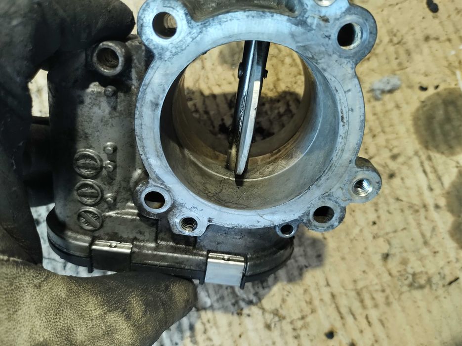 Дроселова клапа MERCEDES E class W211 V6 OE642 4matic Tmodel