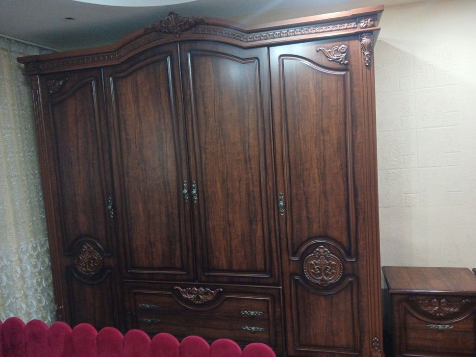 2ta tumba, trimo, divan, shkaf