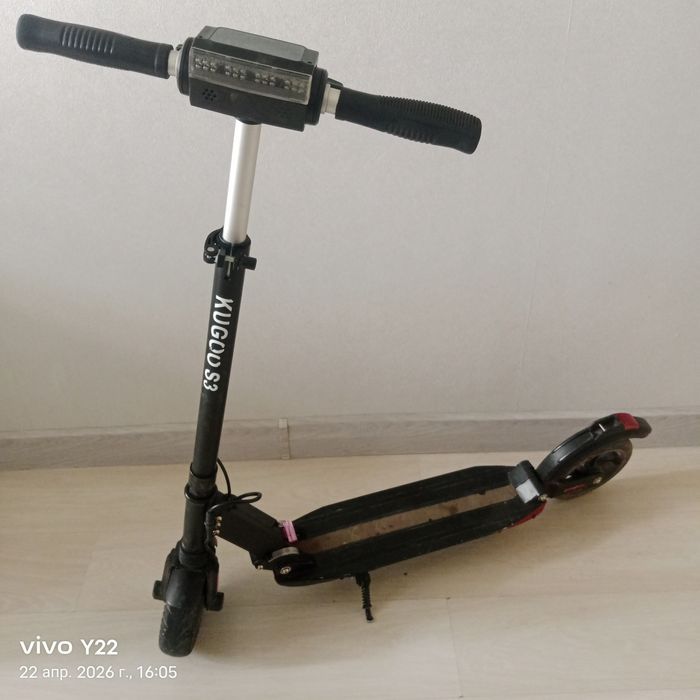 Кугоооооо с3 продам