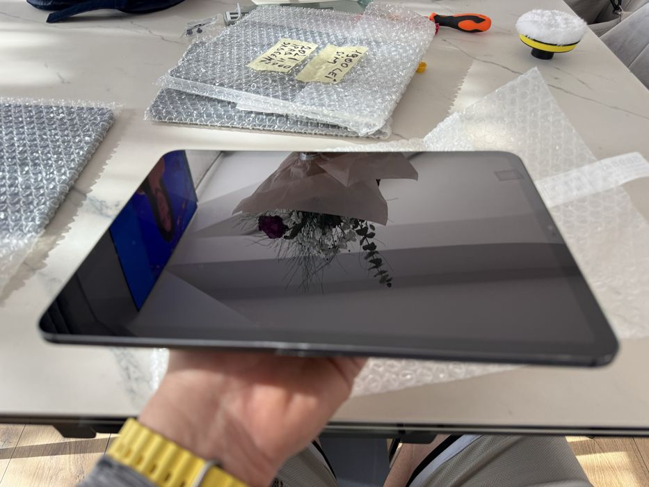 Ipad pro 11 balck 256 celular generatia 1 2018