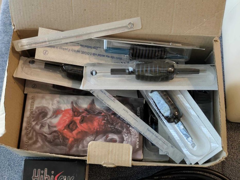 Комплект за татуиране машинки hurricane hp2