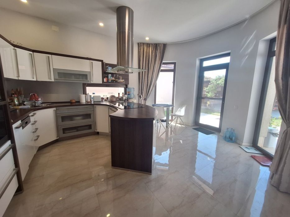 Casa ultracentrala
