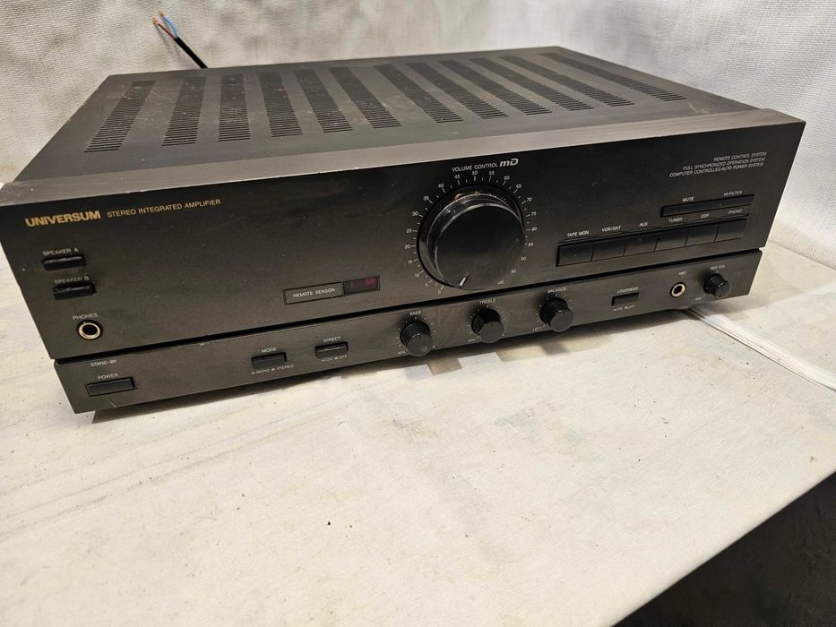 Universum V4315 165W