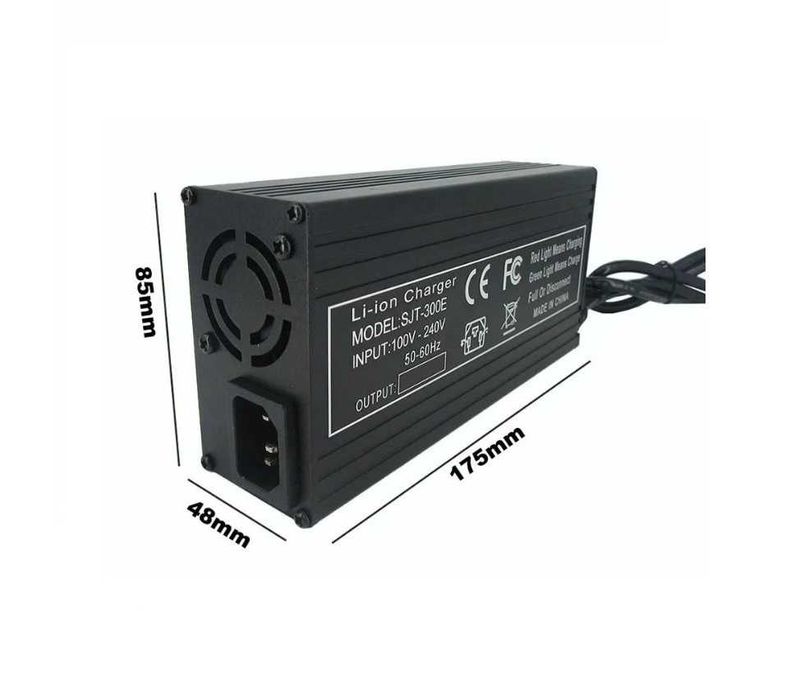 Încărcător Lifepo4 14.6V 20A pentru baterie 4S 12V litiu fier fosfat