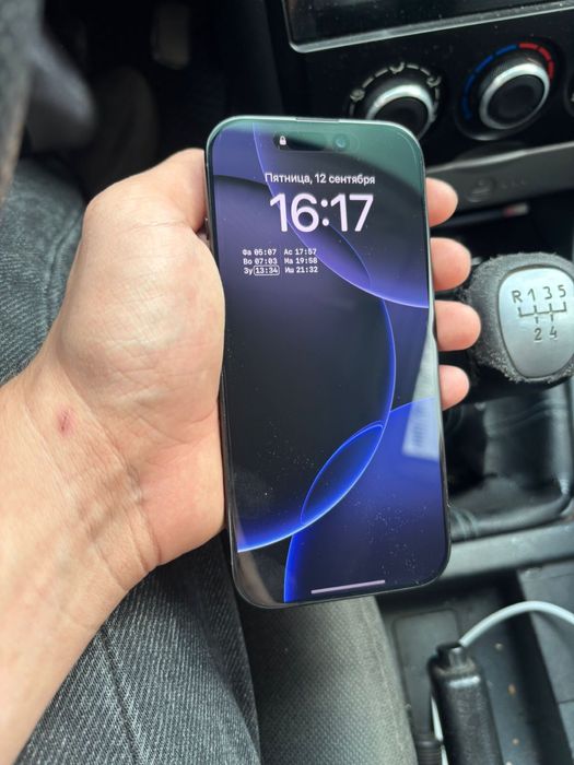 Iphone 16 pro в отличном состояние