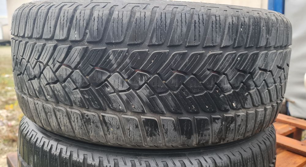 Продавам гуми 225/45/17 и 225/50/17 6мм