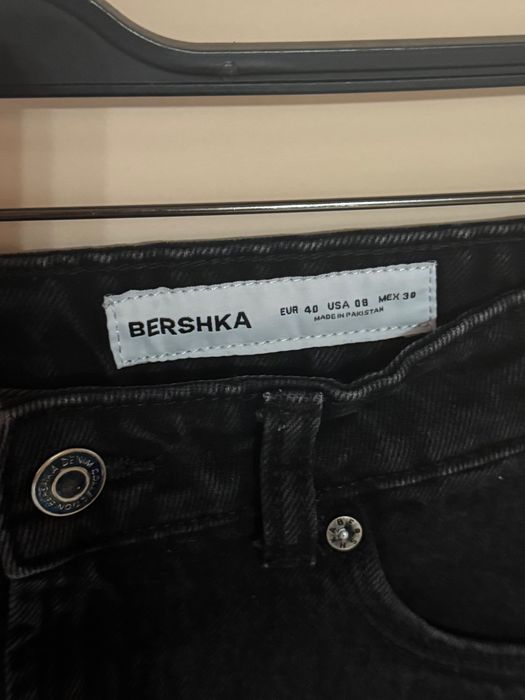 Къси дънкови панталони BERSHKA, размер 40