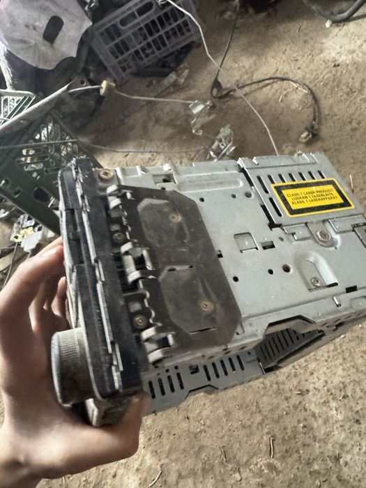 Штатный магнитола