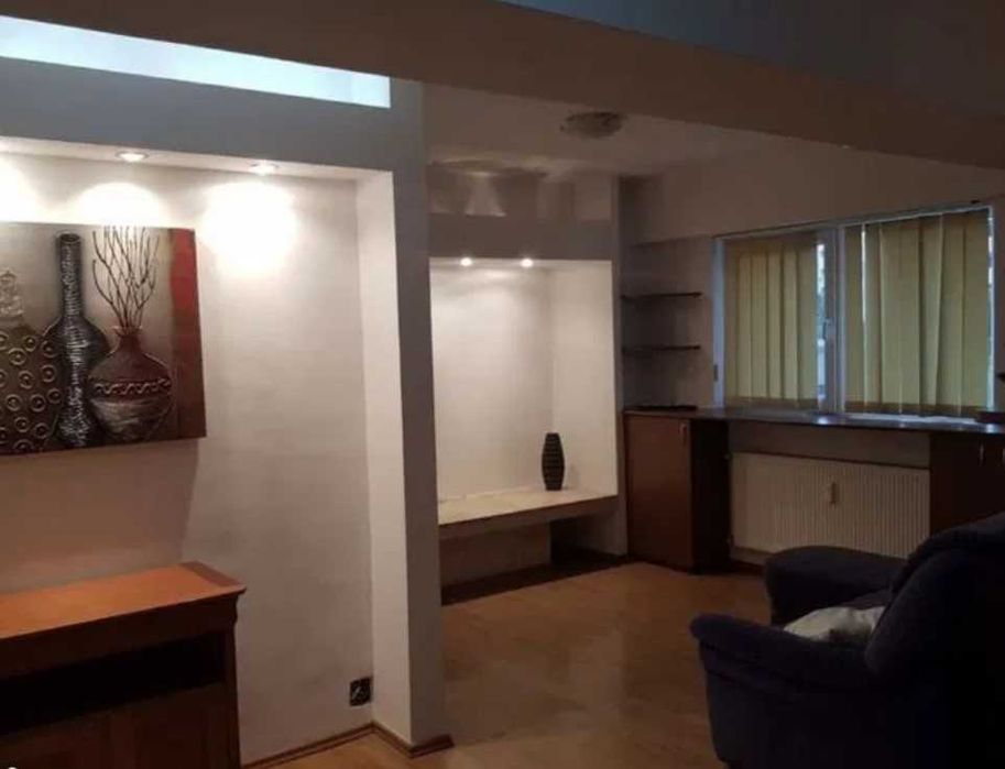 Дава се под наем Тристаен апартамент в Пловдив, Съдийски - 100 кв.м за 328.95 € - Снимка #3