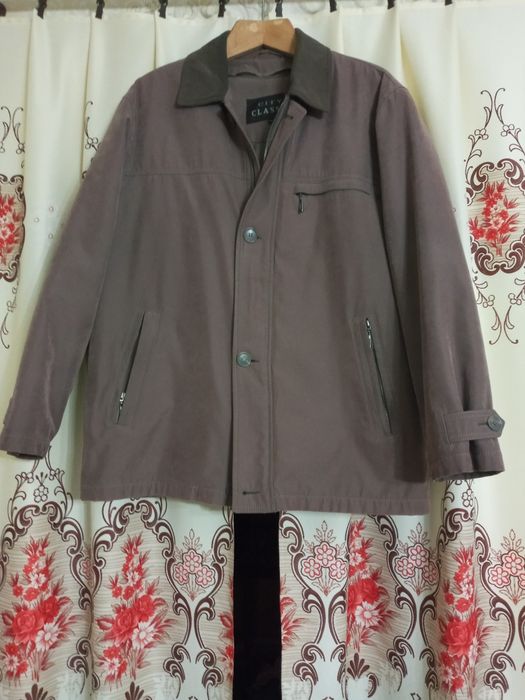 Продаю куртку мужскую