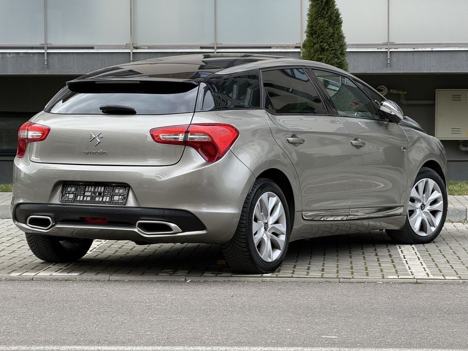 Citroen DS5/Hybrid/4x4/200cp