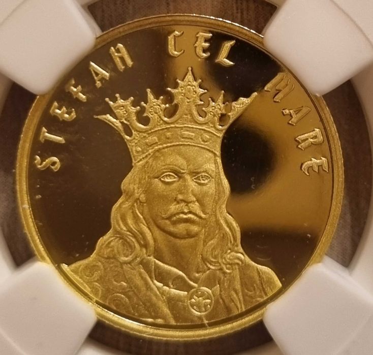 Moneda BNR 100 lei aur Stefan cel Mare Putna gradata NGC PF 67 UC